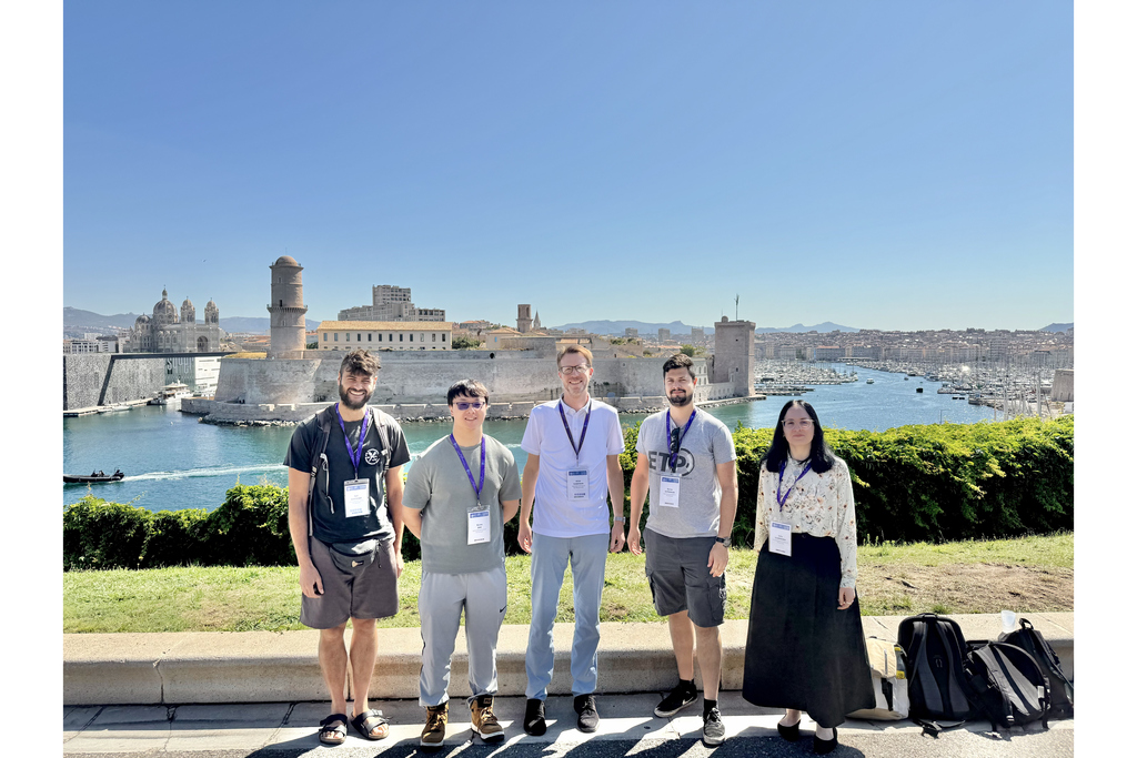 ETP participants at EPS-HEP 2025